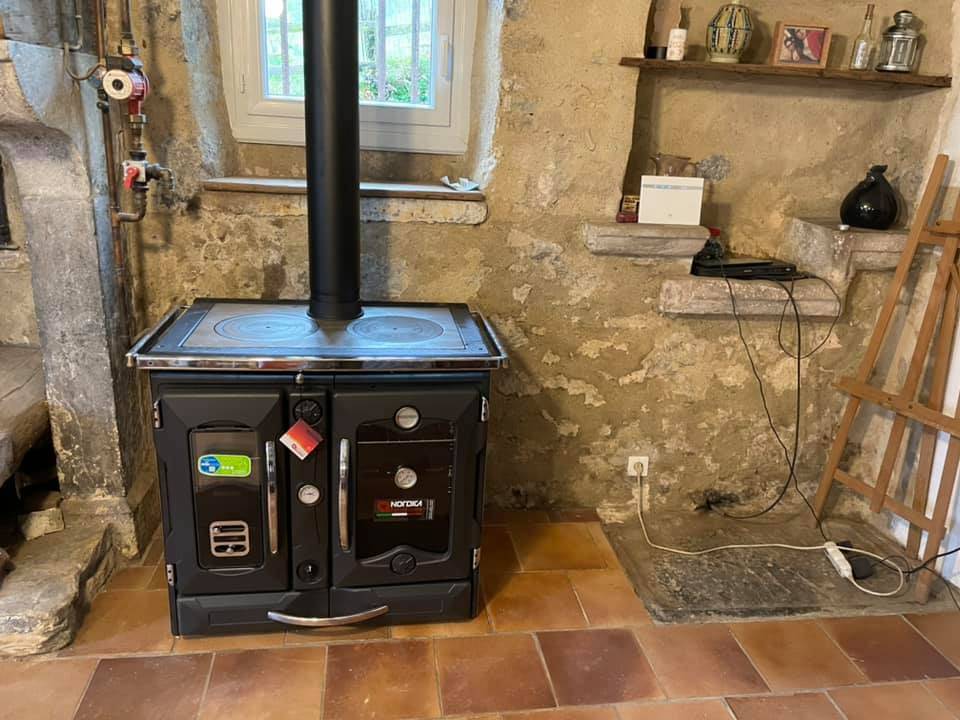 cuisinière à bois Nordica Termosuprema BERNEDE RAMONAGE 64
